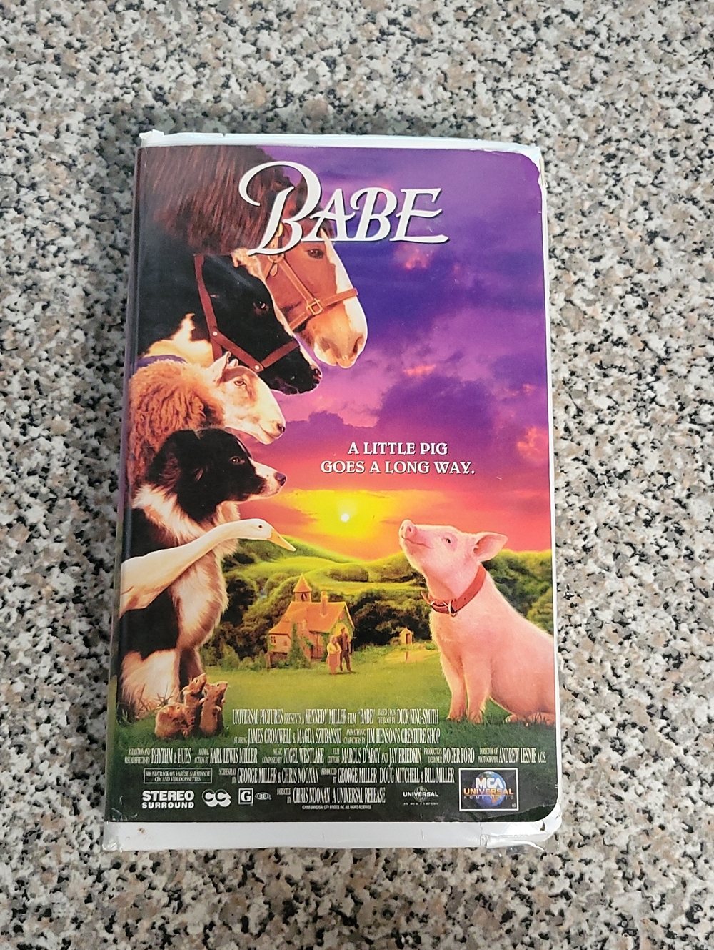 Babe VHS Tape